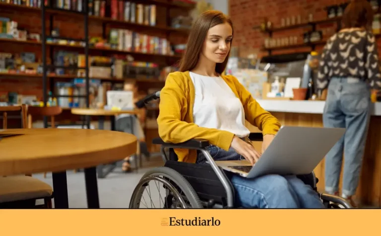 Becas para estudiantes con discapacidad en México